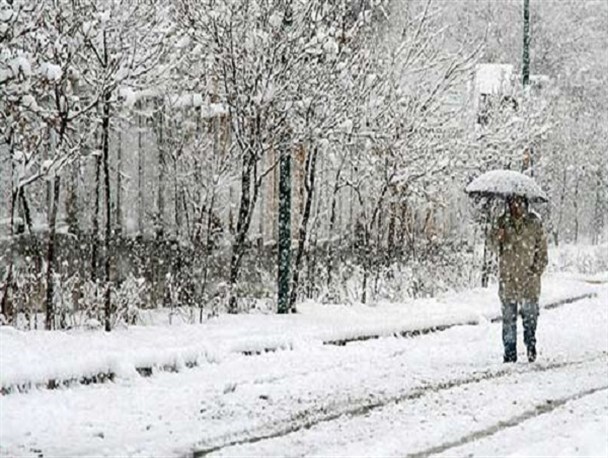 بارش های پاییزی امسال استان ۵۰ درصد کمتر ازحد نرمال/فردا اولین برف زمستانی در استان مرکزی می بارد