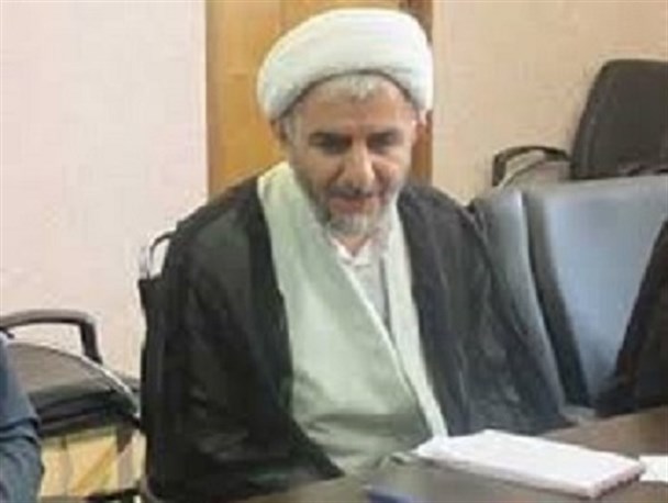 برگزاری نماز جماعت مشترک از فروعات وحدت است / اصل وحدت ،پژوهش حوزه ودانشگاه در رابطه با مخلوق خداوند است