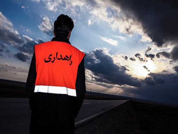 تلاش مجموعه ی راهداری شهرستان اقلید حفظ جاده ها به عنوان یک سرمایه ملی است