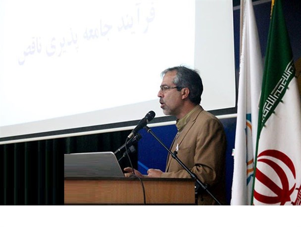 بابت تکدر خاطر بخشی از بانوان و دختران پاکدامن خوزستانی عذر خواهی می کنم/توهین به بانوان خوزستانی سوء برداشت از مطالب بنده بود