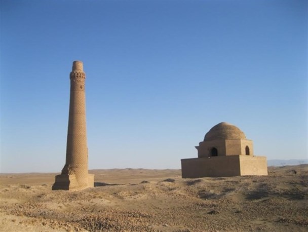 آثار باستانی «سنگ بست» فریمان مغفول مانده است