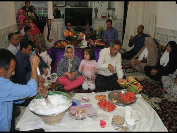 شیرین شدن آخرین شب پاییز با طعم شیرین «کف زدن» در رشتخوار