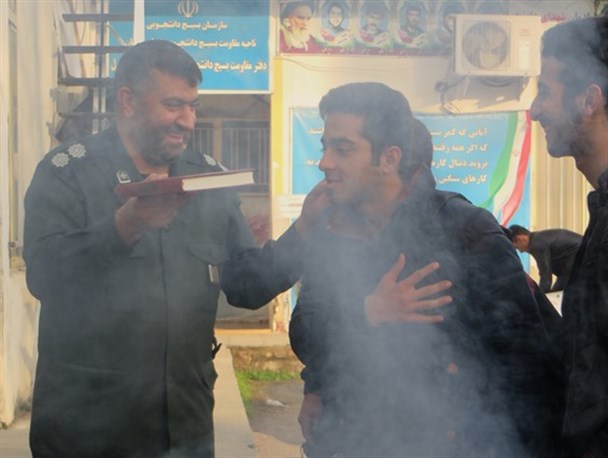 جهادگران بسیجی علی آباد کتول عازم مناطق زلزله زده کرمانشاه شدند+ تصاویر