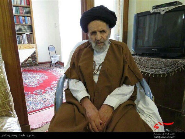 حسینی‌پناه ولایتمدار و فارغ از تعلقات دنیایی بود