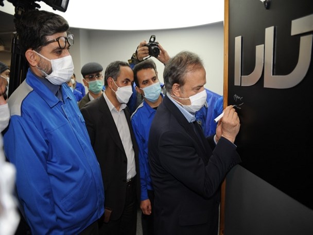 رزم‌ حسینی: حال بازار خودرو بزودی خوب می‌شود/ عرضه خودرو در بورس منتفی شد