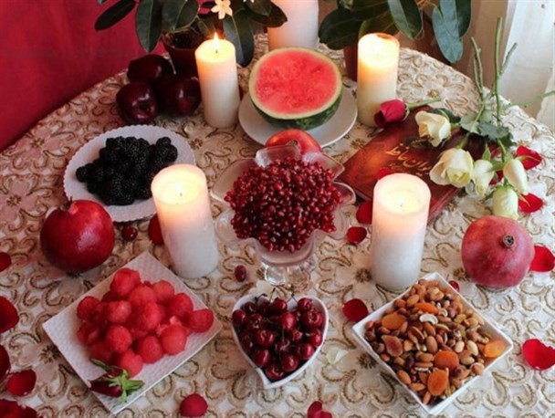 خاطرات چله نشینی ماندگارتر می‌شود؛ اگر سالم بخوریم/ دور کدام خوراکی‌ها در شب یلدا خط قرمز بکشیم؟