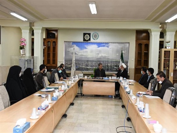 امر به معروف را با گفتار و رفتارخوب ترویج و عملیاتی کنیم