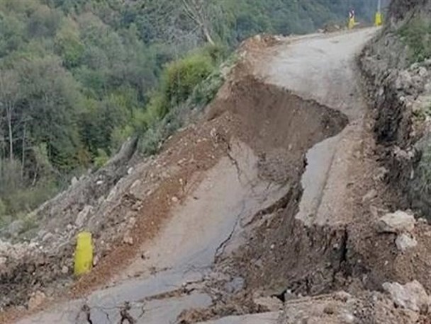 ۹۰درصد راه‌های ارتباطی در روستاهای "موگرمون" قطع ارتباط شد