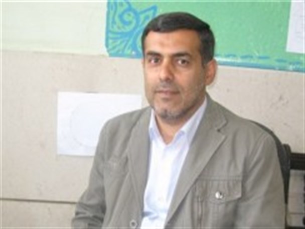 بارش برف مدارس روستاهای اسفرجان، هونجان وکهرویه شهرضا را به تعطیلی کشاند