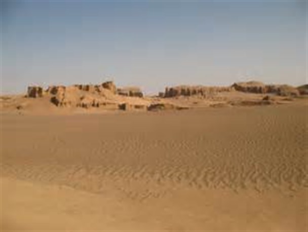خشکسالی سکونت روستائیان حاشیه کویر استان سمنان را دچار مشکل کرده است/روستاهای حاشیه کویر استان سمنان از خشونت طبیعت رنج می برند