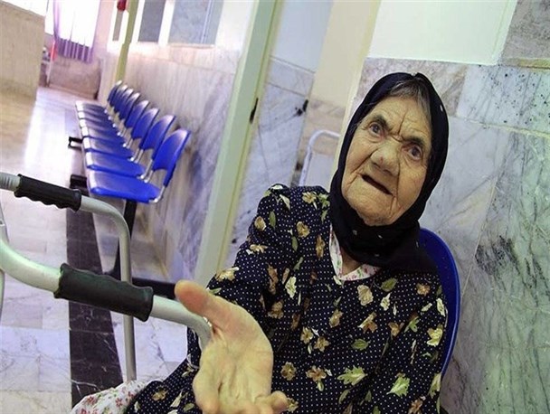 هم اکنون 8.2 درصد از جمعیت کشور را سالمندان تشکیل می دهند