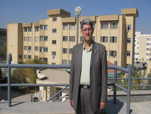 دولت مبارزه با فساد را باید از بدنه خود شروع کند/ در پرونده کرسنت نباید مصلحت اندیشی کرد