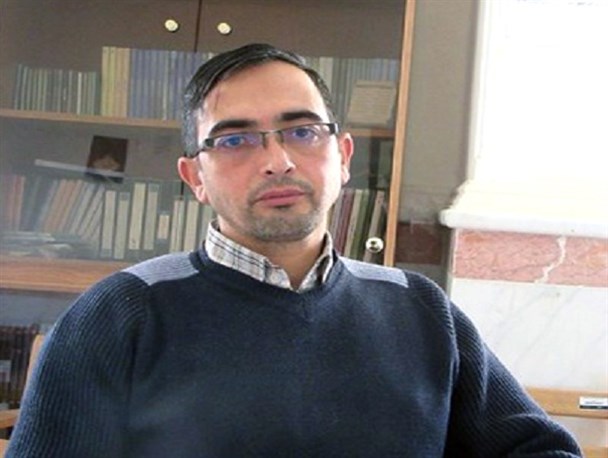 بی‌مهری مسئولان قامت کشاورزان را خم کرده است/ حمایت از تولید و فروش محصولات کشاورزی در حد شعار مانده است