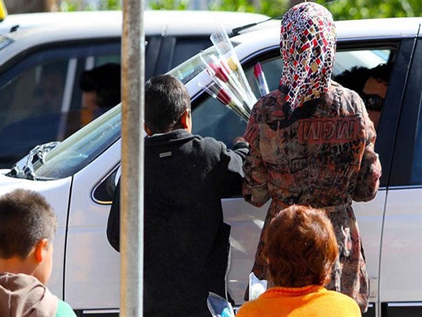 رتبه چهارم فارس در داشتن کودکان کار و خیابانی/ساماندهی231 کودک کار در سال جاری