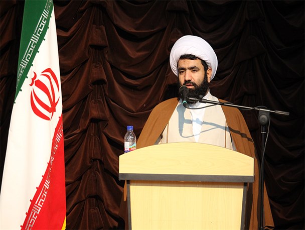 کم‌کاری مسئولان نظام اسلامی را تهدید می‌کند/ کرنش مقابل آمریکا برای رفع مشکلات کشور یک توهم است
