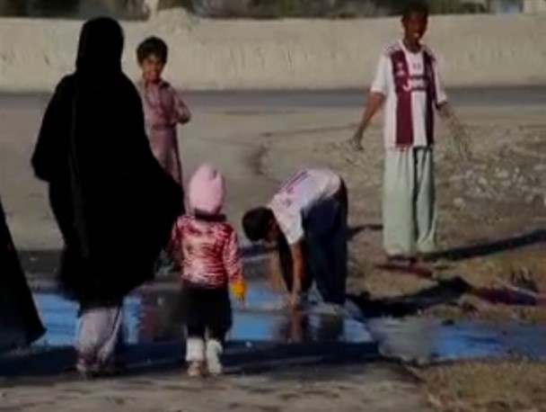کلیپ/کودکان بلوچستان نیازمند یاری