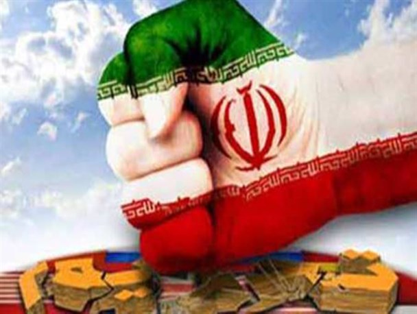 اگر آقای رئیس‌جمهور بلد نیست، کار را به مردم واگذار کند/ سیاست خارجی مبتنی بر افزایش واردات برای کشور آسیب‌زا است