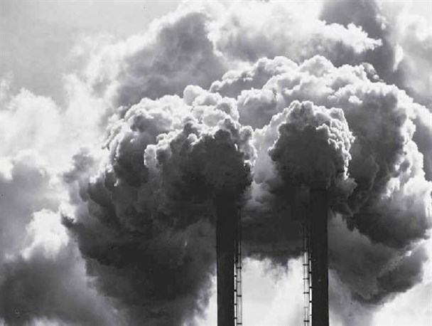 هوای پاک با نامگذاری یک روز در تقویم، حاصل نمی‌شود/ مردان سیاست کمر همت ببندند تا جایشان با درخت پر نشود!