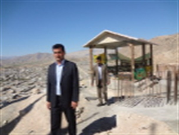 بازدید مسئولان شهرستان لنده از قبور شهدای گمنام+تصاویر