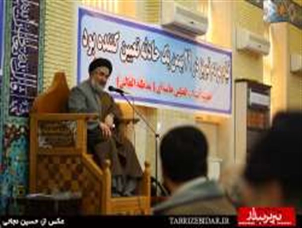 آیت الله قاضی در بطن قیام 29 بهمن قرار داشت