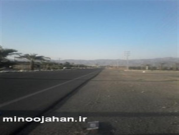 بلوار ورودی منوجان در انتظار روشنایی