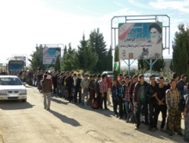 400 دانش آموز پسر یاسوجی عازم مناطق عملیاتی جنوب کشور شدند