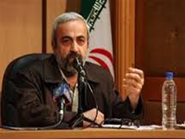 نامه رهبری به جوانان اروپا نشان دهنده نیازمندی دنیا به اندیشه‌ ماست