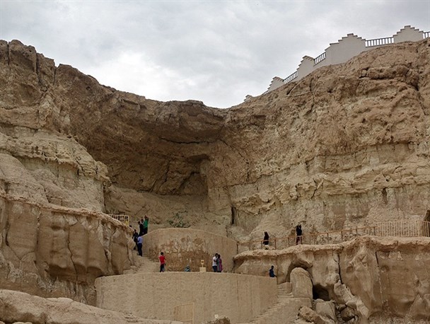 معماری عجیب غار خربس در قشم +تصاویر