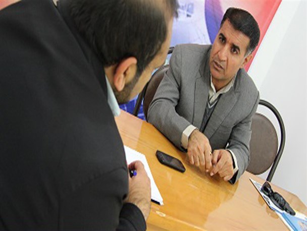 متمرکز کردن اختیارات در پایتخت، آفت‌ اقتصاد کشور است/مالیات‌های سنگین عامل فرار سرمایه‌گذاران