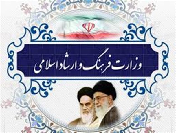 حضور موثر فرماندار و مسئولین ارشد شهرستان در برنامه های هنری دهه فجر