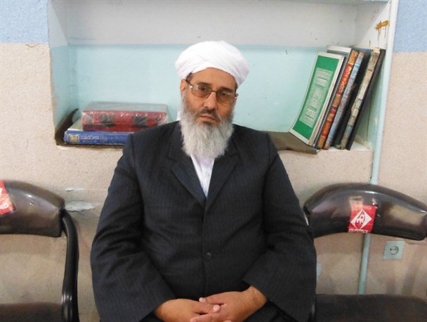 رای دادن وظیفه شرعی است و بر همه واجدین شرایط واجب است