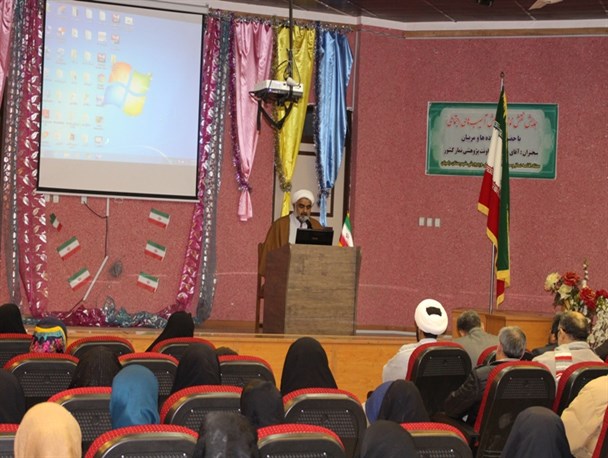 رعایت حقوق دیگران، مهمترین محور نماز است/ نقش موثر تقویت اعتقادات در کاهش بزهکاری