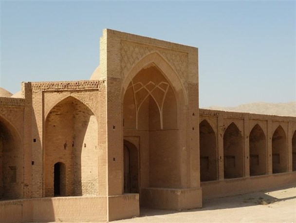 کاروان سرای شاه عباسی پذیرای مهمانان ایرانی و خارجی