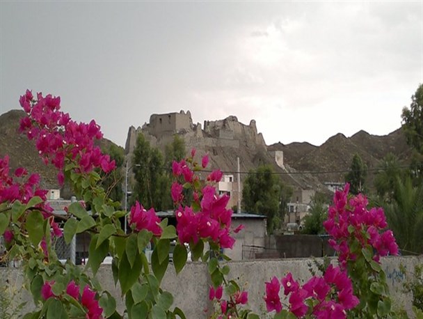 سال ۹۵سرباز میزبان مهمانان بیشتری است/شهرداری کلات آماده میزبانی مهمانان نوروزی