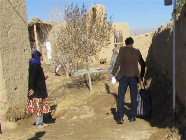 توزیع 200 بسته سبد‌ غذایی در میان نیازمندان شهرستان جاجرم