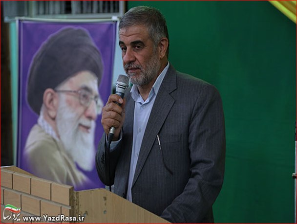 انگلیسی ها اموال کسانی را مصادره کنند که جیره خوار آنها هستند/ملت ایران پاسخ این گستاخی ها را خواهد داد