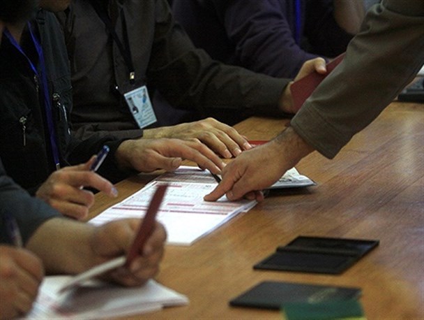 ستاد انتخابات مراقب باشد از بیت المال هزینه نشود