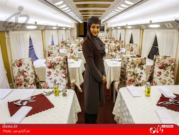 گزارش تصویری/مهمانداران خانم در لوکس ترین قطار تهران-مشهد