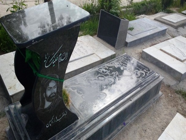 قبرستان درگز نظم ندارد