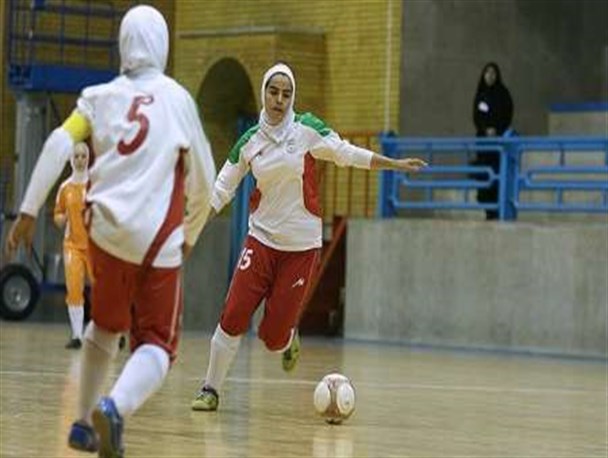 تیم فوتسال پیروزی بانوان کامیاران، چالوس را در هم کوبید