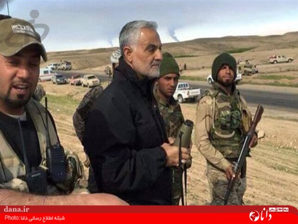 عکس خبری/حاج قاسم در محل هلاکت عزت الدوری!