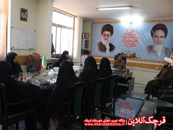 هیچ رنگی در زندگی جز با رنگ شادمانی چهره های غمگین را رنگ نمی بخشد