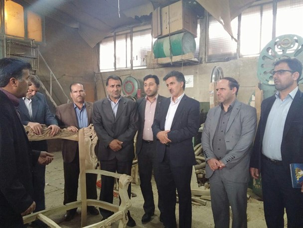 حل مشکلات کارگاه های کوچک زوده بازده اولویت در ایجاد اشتغال است/تأمین سرمایه در گردش در رأس اولویت ها