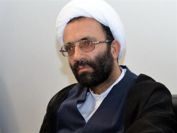 سود ۲۵ درصد بانک‌ها کمر تولید را شکسته است/ نظام بانکداری در حال مکیدن شیره جان تولیدکنندگان است