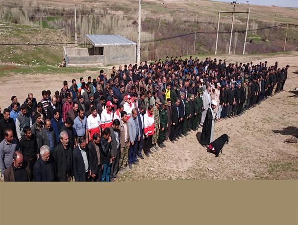 پیکر فرد مفقود شده در حادثه سیل روستای بسیط نظرکهریزی هشترود به خاک سپرده شد