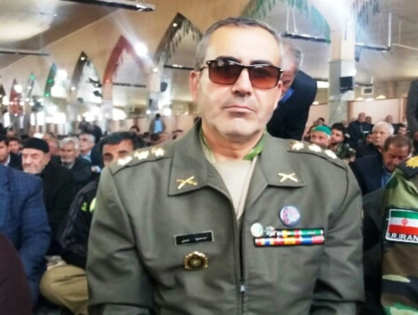 اتحاد ارتش و سپاه مشت محکمی بر دهان یاوه گویان است/نظامیان بدن خود را به پله رفت و آمد افراد مسن در سیل تبدیل کردند