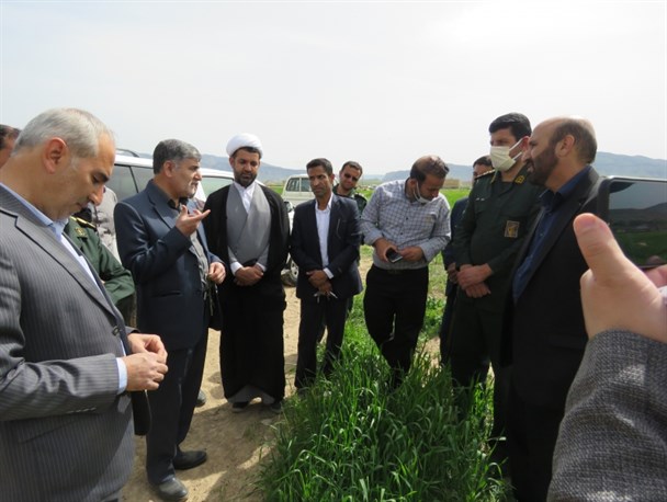 سپاه خط مقدم مبارزه با محرومیت در هلیلان استان ایلام + تصویر