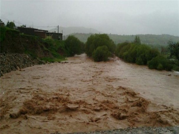 خسارت 2 میلیارد تومانی سیل به جاده های روستایی بخش گلباف/ امداد رسانی به مناطق سیل زده ادامه دارد