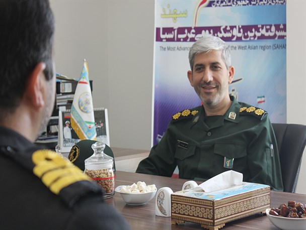 حضور معاون هماهنگ کننده سپاه الغدیر در دفاتر نمایندگی ارتش در یزد