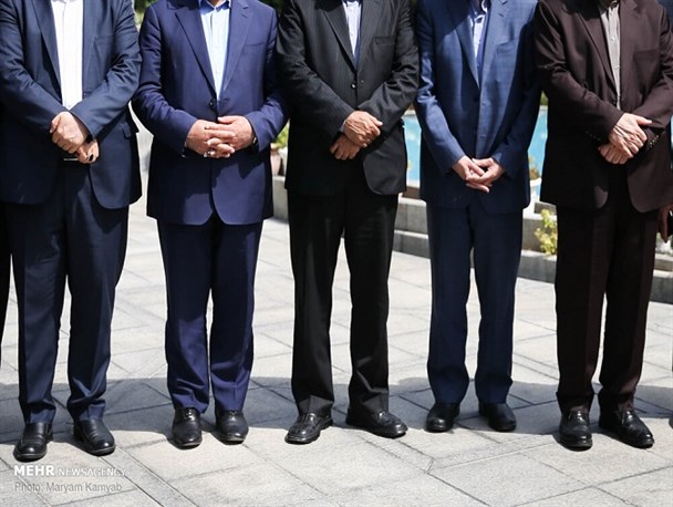 استفتا‌ء شفافیت حقوق شورا؛ اجتهاد در برابر نص قانون/ استعلام از مراجع دینی برای اجرای قانون، بهانه‌تراشی عجیب است